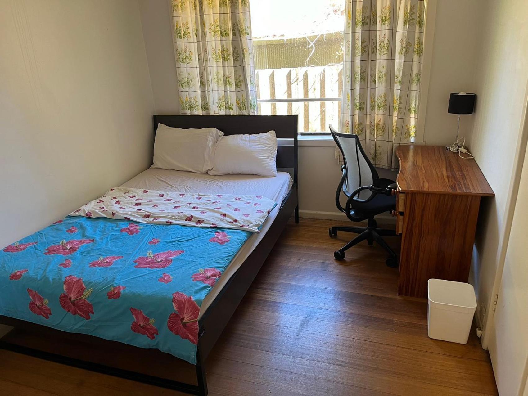 Gorgeous Master Bedroom With Own Bath Frankston Ngoại thất bức ảnh